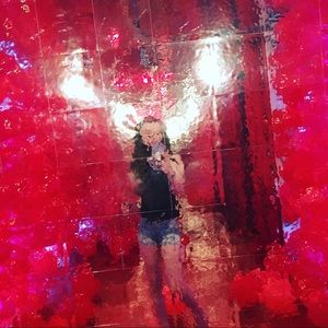 Meet your Posher, Tessi